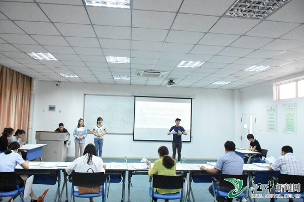 我校举行大学生创新创业园首批入驻申报项目评