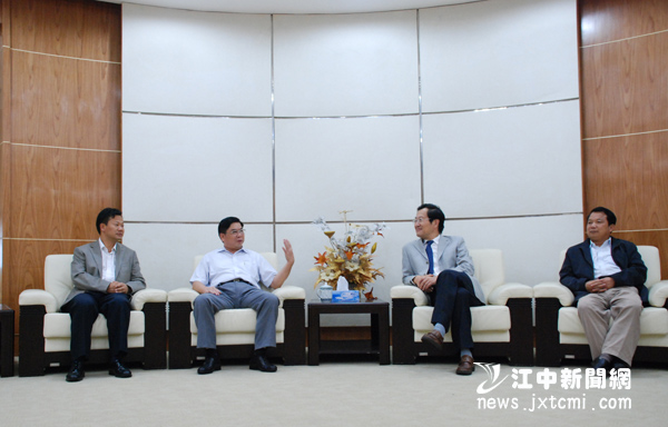 聚龙集团董事长_佳龙集团董事长付书全