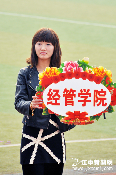 2010114161726917.jpg