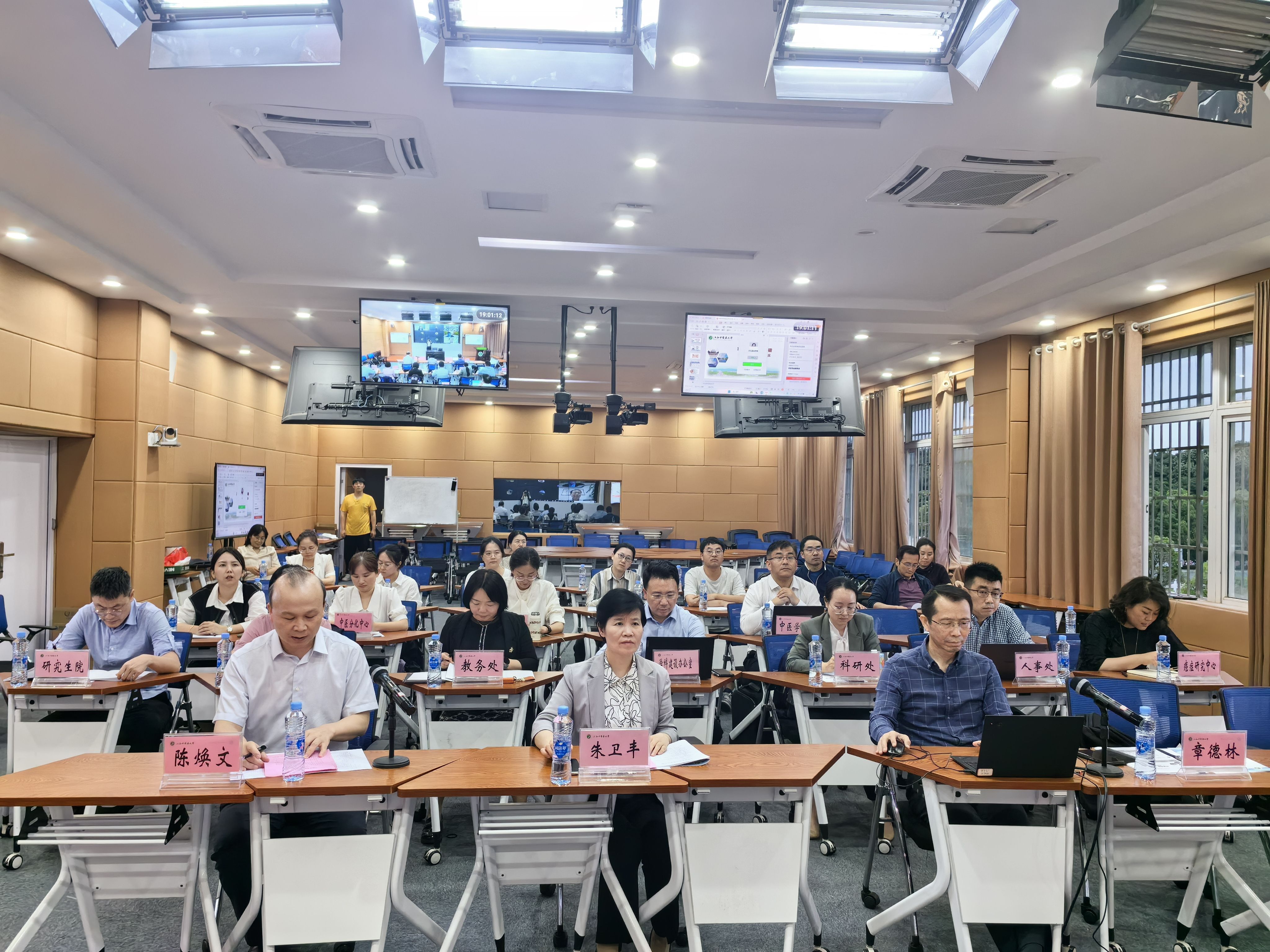 学校开展中医学学科问诊活动-江西中医药大学