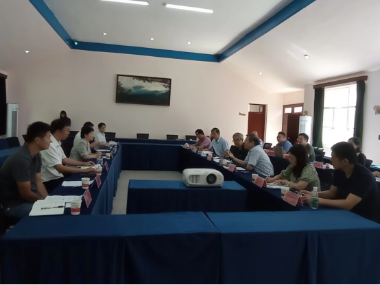 朱卫丰校长带队赴中国科学院庐山植物园交流合作