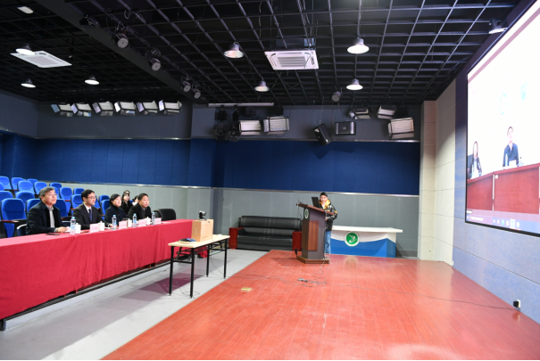 我校与保加利亚索非亚医科大学举行项目合作线上交流会议
